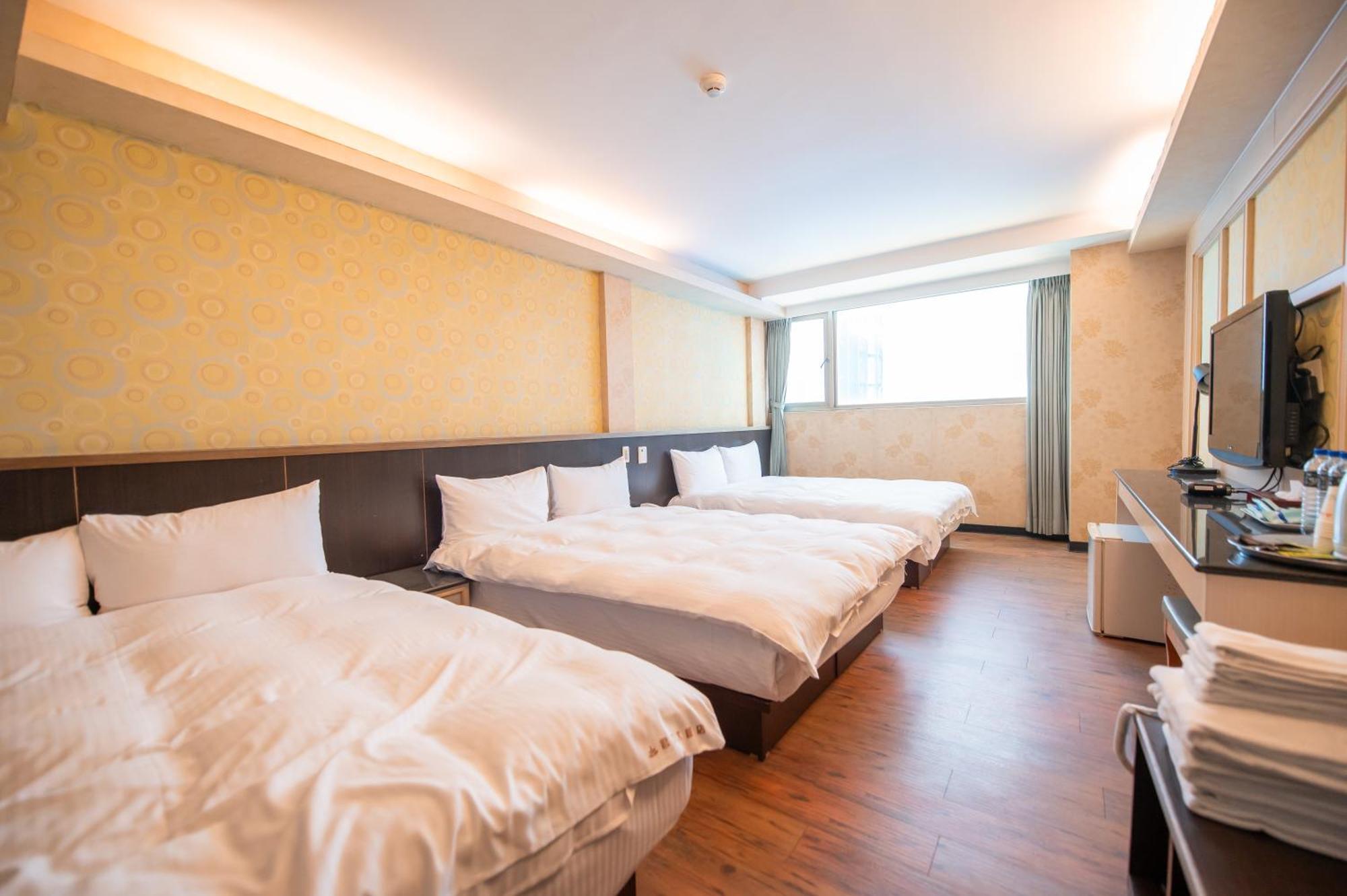 台中灣文旅 T C One Hotel เป่ยถุน ภายนอก รูปภาพ