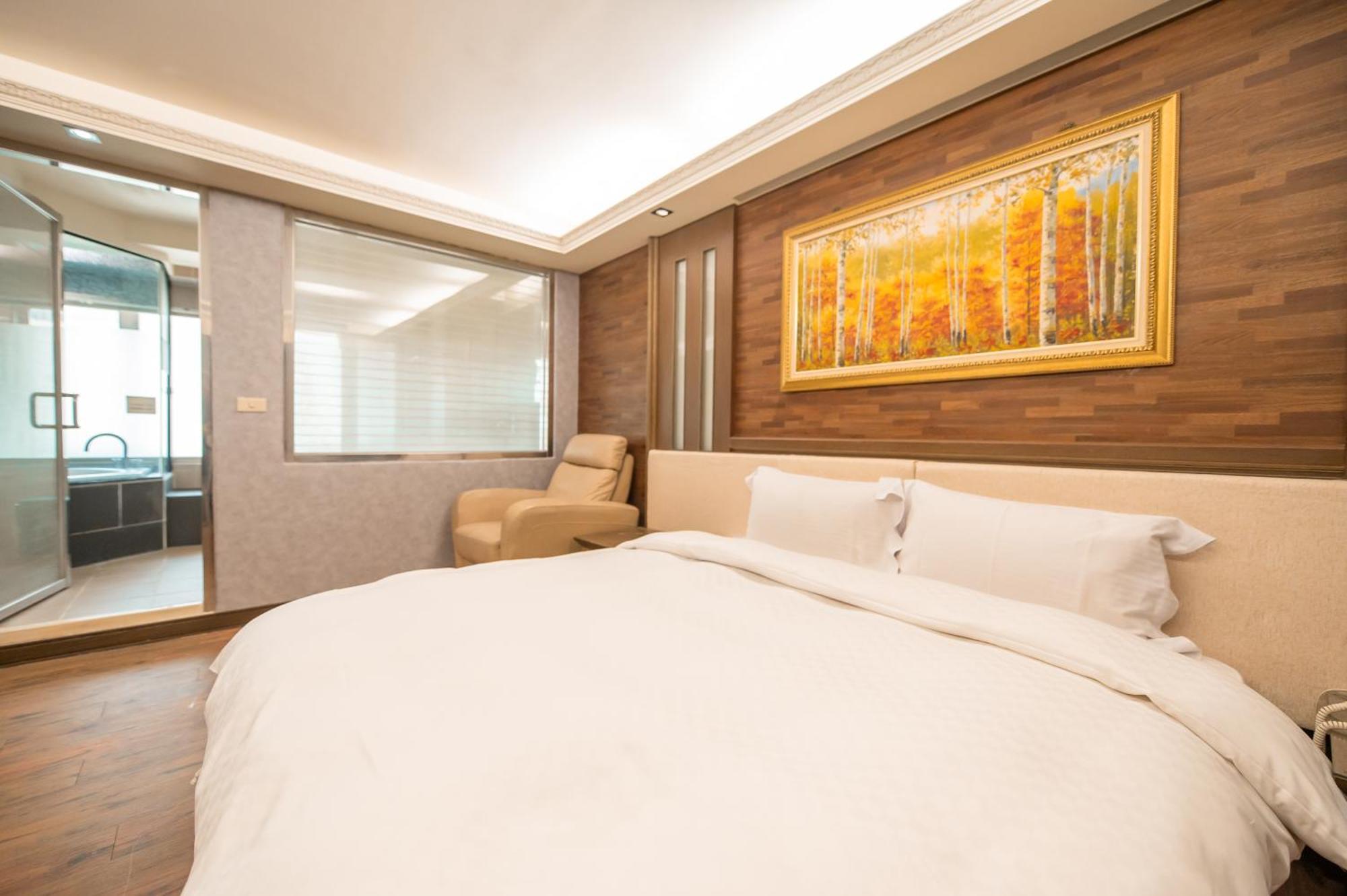 台中灣文旅 T C One Hotel เป่ยถุน ภายนอก รูปภาพ