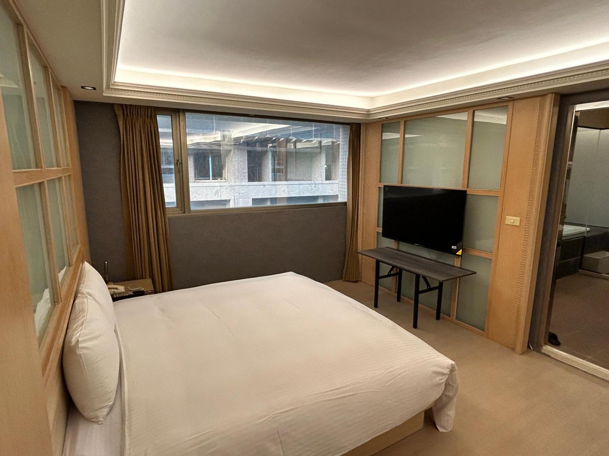 台中灣文旅 T C One Hotel เป่ยถุน ภายนอก รูปภาพ