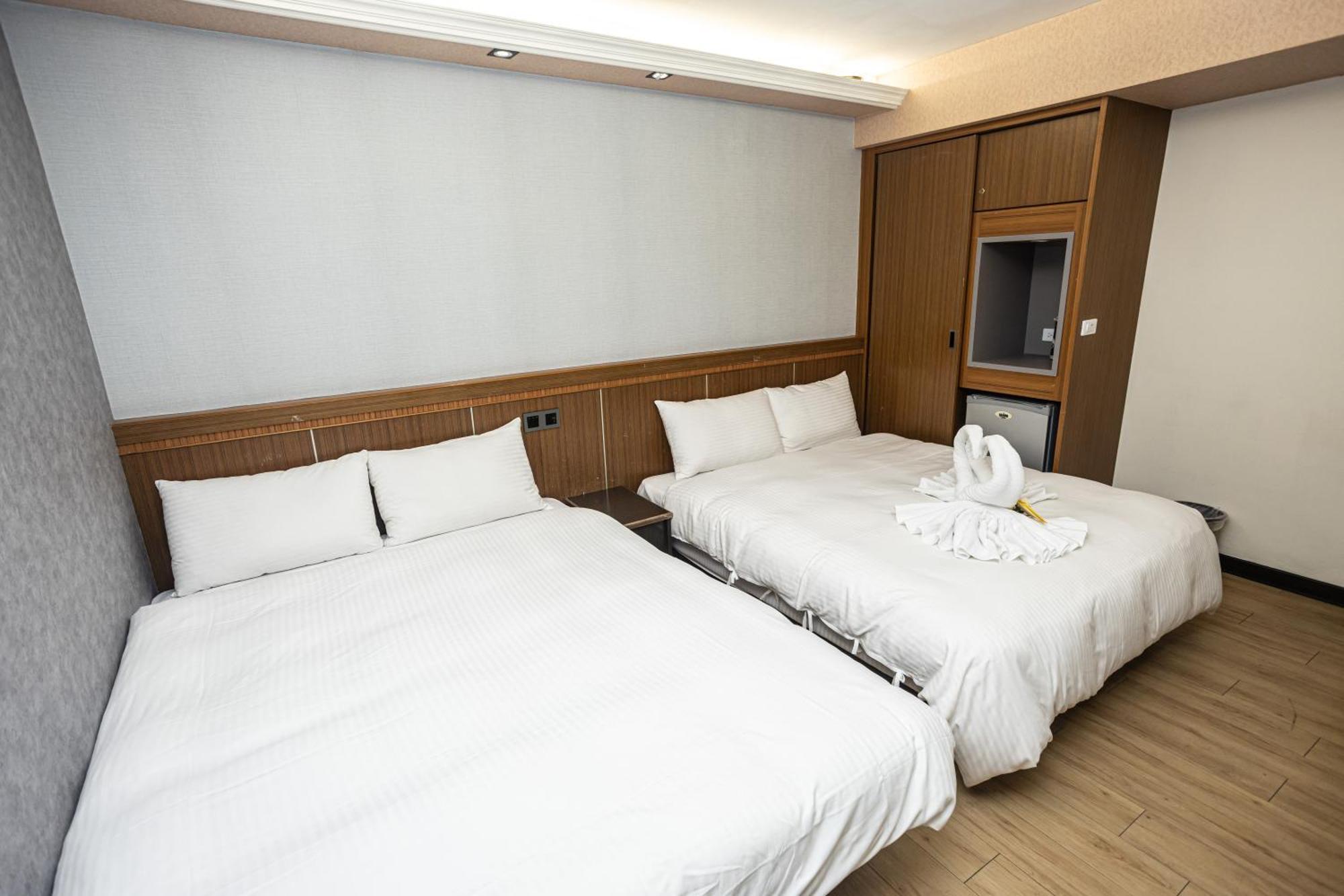 台中灣文旅 T C One Hotel เป่ยถุน ภายนอก รูปภาพ