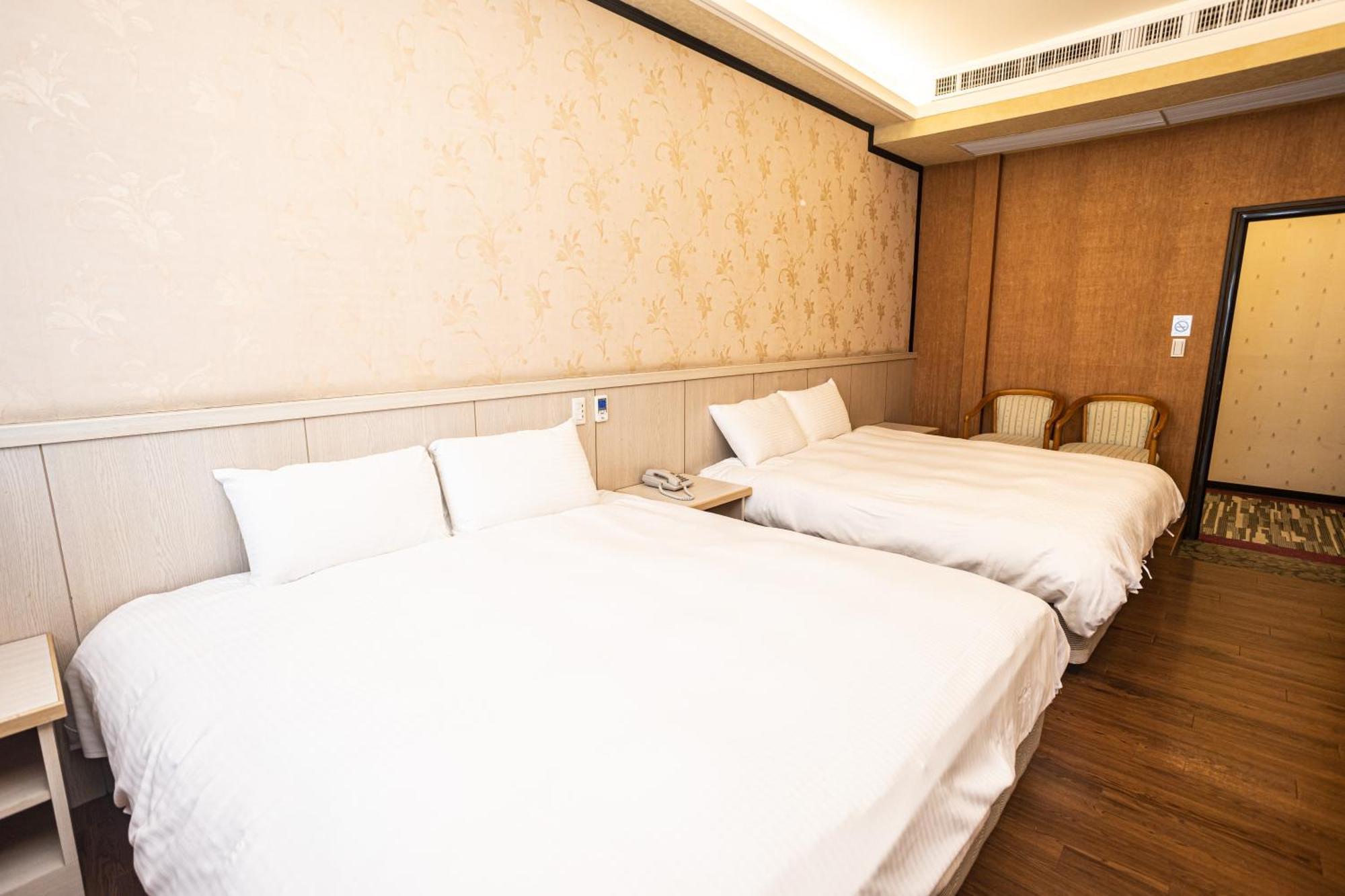 台中灣文旅 T C One Hotel เป่ยถุน ภายนอก รูปภาพ