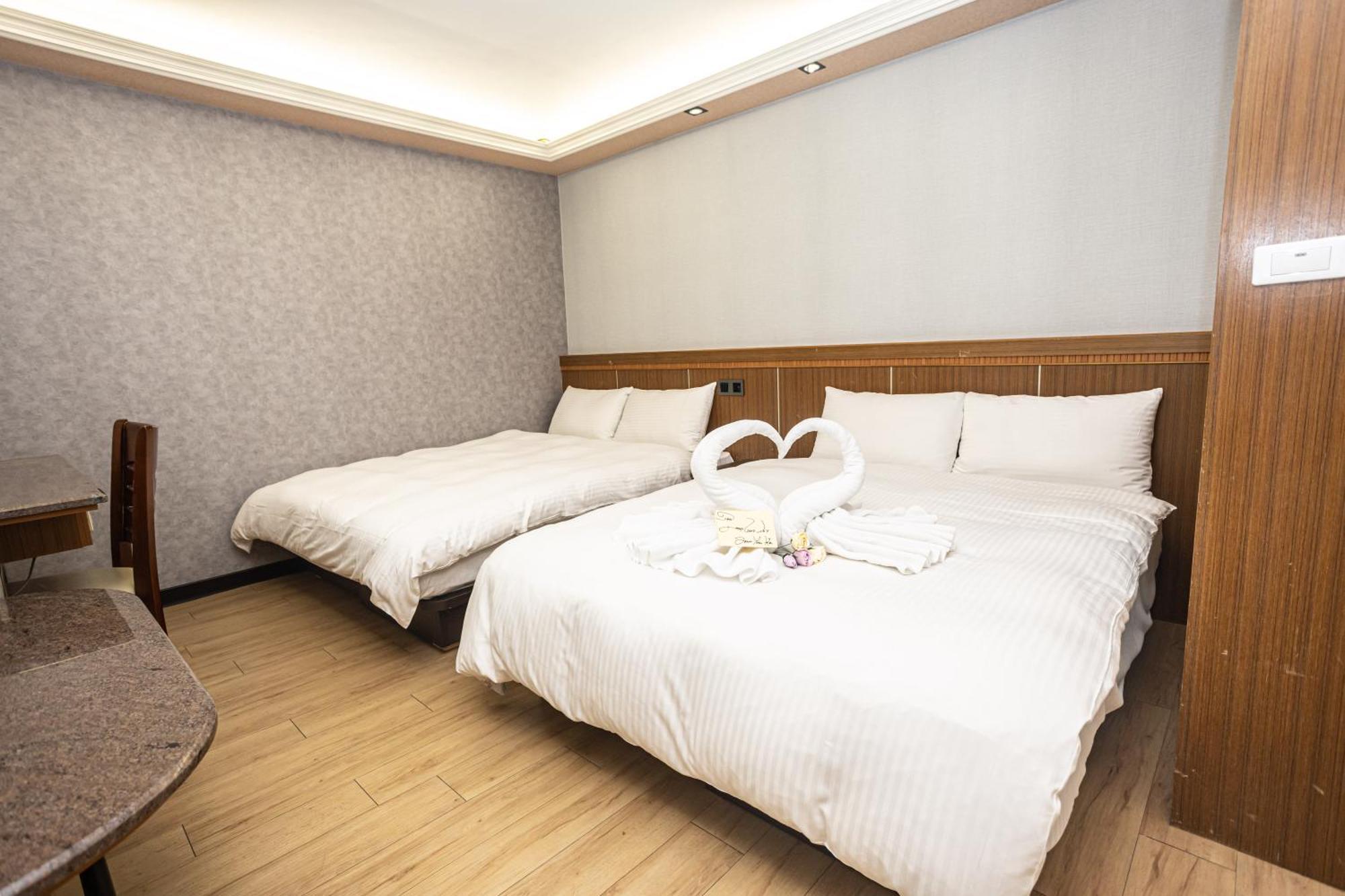 台中灣文旅 T C One Hotel เป่ยถุน ภายนอก รูปภาพ